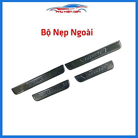 Bộ ốp bậc cửa trong ngoài nẹp bước chân Rush 2018-2019-2020 vân Titan chống trầy trang trí xe