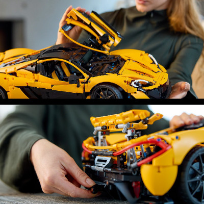 LEGO TECHNIC 42172 Đồ Chơi Lắp Ráp Siêu Xe Thể Thao McLaren (3893 chi tiết)