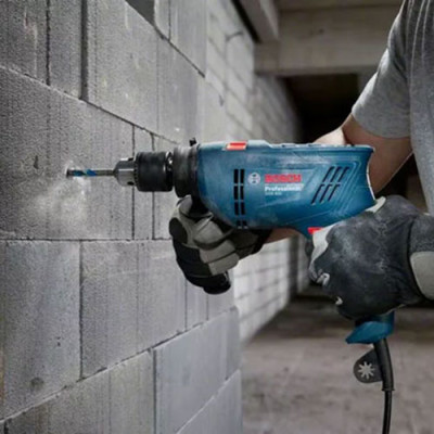 Máy khoan động lực Bosch GSB 600 set 100 món 600W, bảo hành 12 tháng