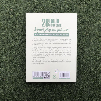 Sách: 28 Cách Để Trở Thành Người Phụ Nữ Giàu Có (Tái bản)