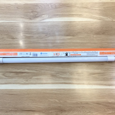 Bóng tuyp LED 60cm T8 LEDGOES 10W Ánh sáng trắng