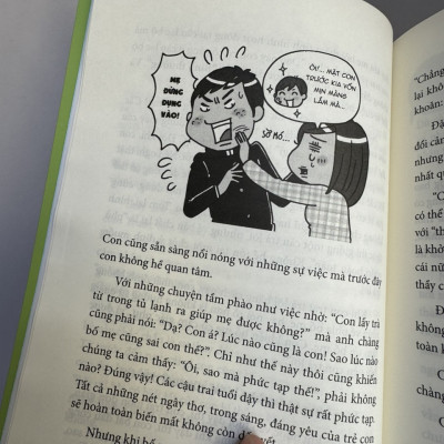 NHÀ CÓ MỘT CẬU TRAI ĐANG LỚN - Yasuhiro Kozaki – Dạ Hương dịch – NXB Lao động – ThaiHaBooks