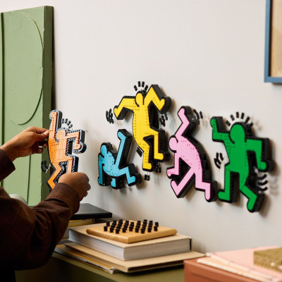 Đồ Chơi Lắp Ráp Nhân Vật Nhảy Múa Của Keith Haring LEGO ART 31216 (1773 chi tiết)