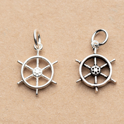 Combo 2 cái charm bạc hình bánh lái mặt treo 1 - Ngọc Quý Gemstones