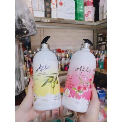Đồ dùng nhà tắm - sữa tắm 1000ml hương nước hoa cao cấp kèm chai xả vải khô 100ml , làm sạch cơ thể  giúp nuôi dưỡng và bảo vệ làn da , hương thơm quyến rũ tạo cảm giác sảng khoái