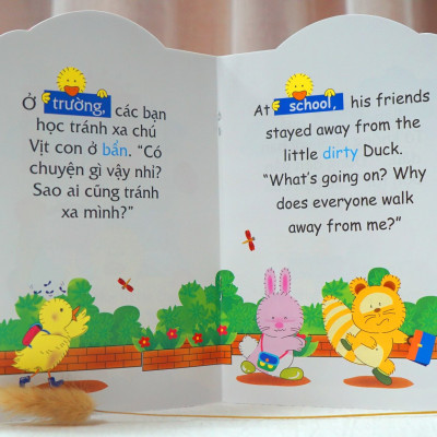 Bộ 12 Truyện tranh song ngữ Việt Anh rèn thói quen tốt cho bé - Đinh Tị - thích hợp bé 3-12 tuổi