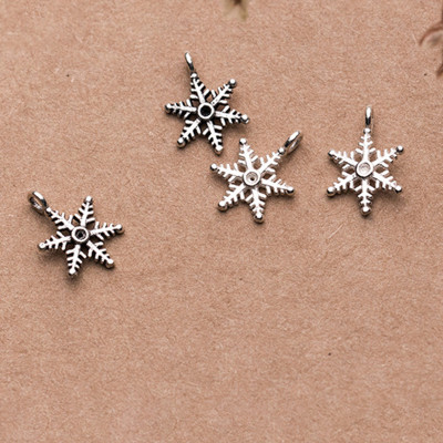 Combo 6 cái charm bạc hình bông tuyết treo - Ngọc Quý Gemstones