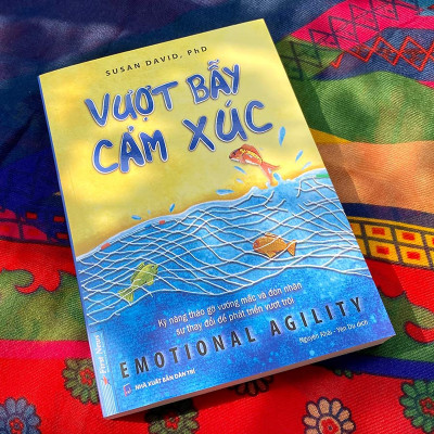 Vượt bẫy cảm xúc - Susan David