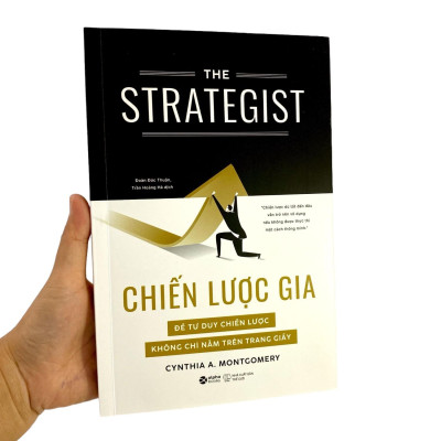The Strategist - Chiến Lược Gia - Để Tư Duy Chiến Lược Không Chỉ Nằm Trên Trang Giấy