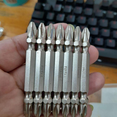 BỘ MŨI VÍT 10 CHI TIẾT TOTAL TAC16PH233 - HÀNG CHÍNH HÃNG