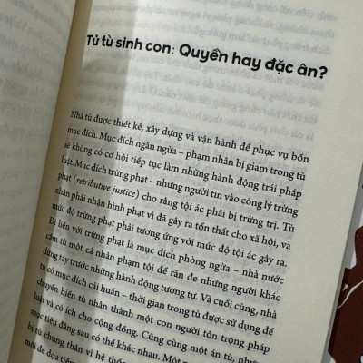 (Combo 2 cuốn) BỨC XÚC KHÔNG LÀM TA VÔ CAN, THIỆN ÁC VÀ SMARTPHONE - Đặng Hoàng Giang - Thái Hà Books