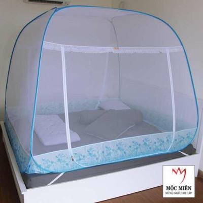 Màn Chụp Cao Cấp Mộc Miên Đỉnh Rộng - Kích Thước 1,6mx2m Hoạ Tiết Trắng Viền Xanh