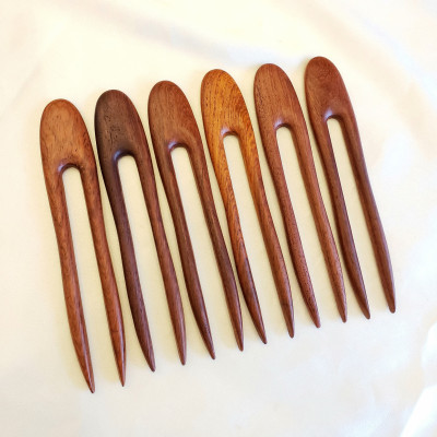 TRÂM CÀI TÓC GỖ TRUYỀN THỐNG (HAI QUE)