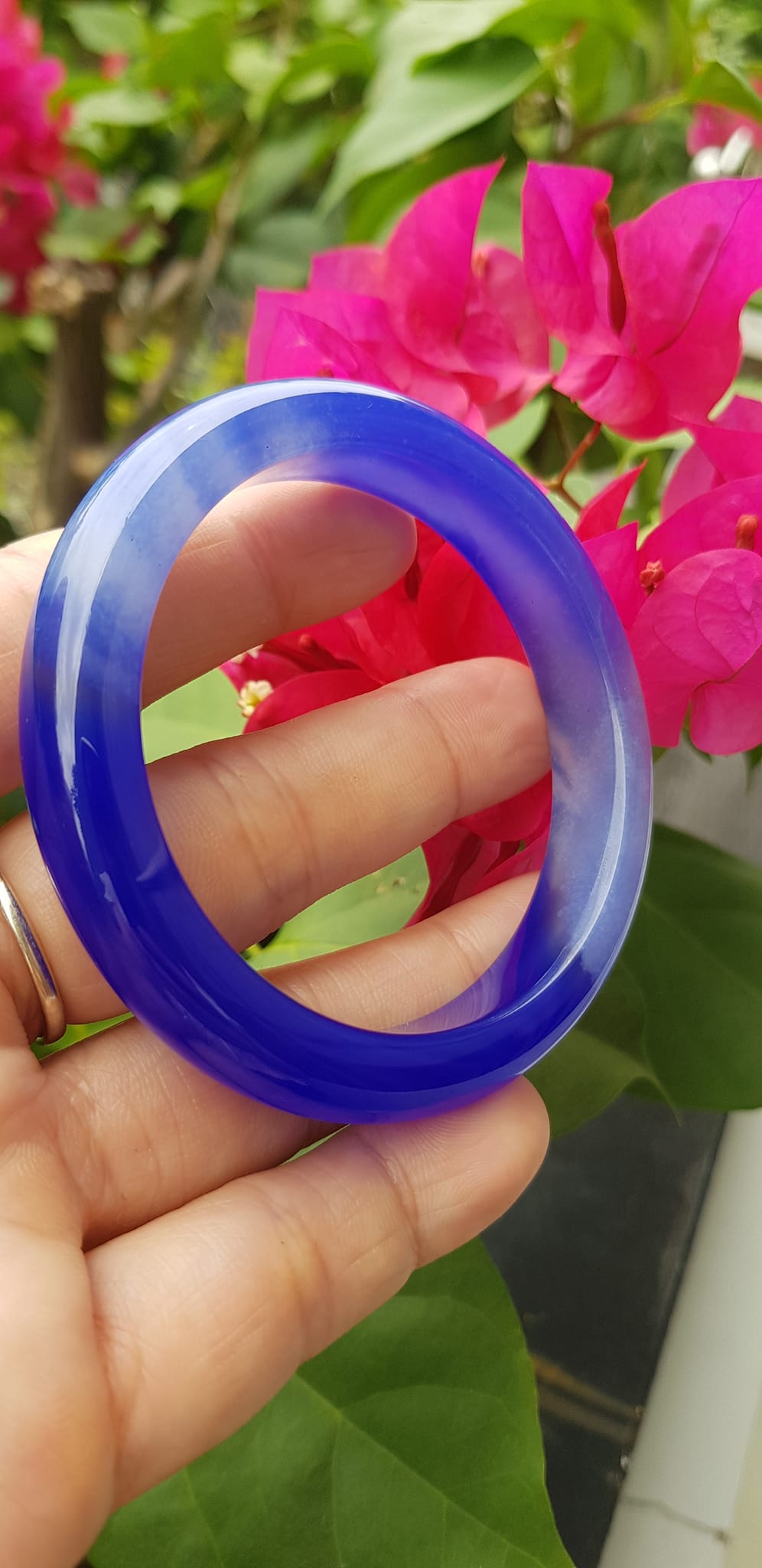 Vòng tay Nữ Bản Hẹ Đá Mã Não Xanh Dương Đậm nhạt 1 bên đều đẹp Vòng tay Ni 52mm x Cao 11mm x dầy 8mm Nữ mệnh Thủy mệnh môch 50kg - 54kg đeo ạ