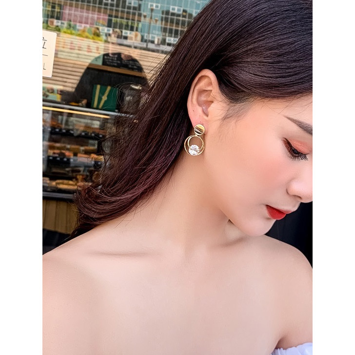 Bông tai đá tròn