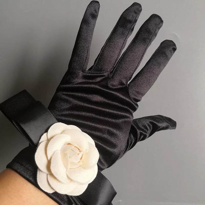 Găng tay chất liệu satin màu đen đính hoa cho Cô dâu và Dạ hội, đi tiệc, sự kiện, đạo cụ cosplay, chụp ảnh, studio MS: 45151