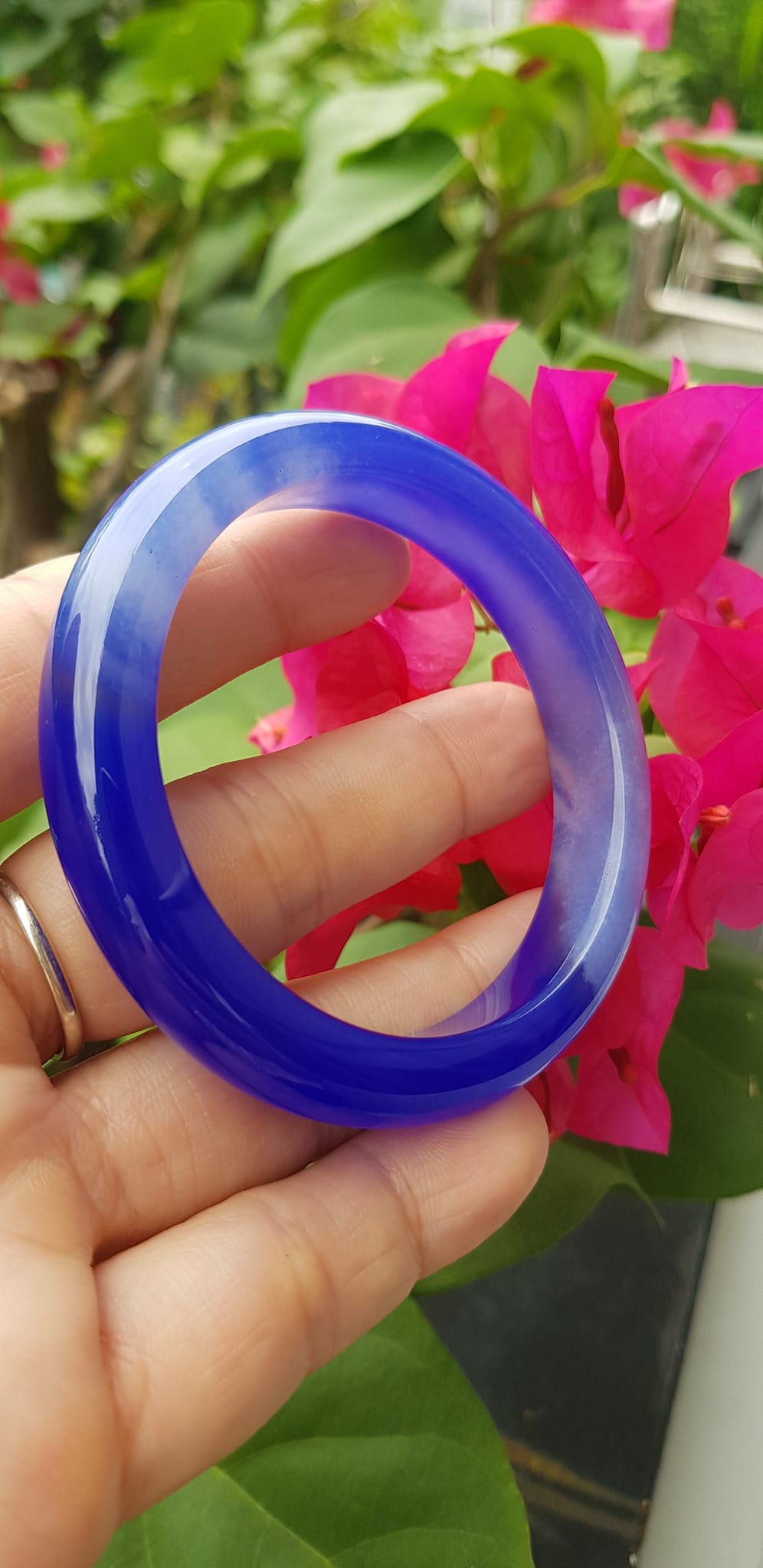 Vòng tay Nữ Bản Hẹ Đá Mã Não Xanh Dương Đậm nhạt 1 bên đều đẹp Vòng tay Ni 52mm x Cao 11mm x dầy 8mm Nữ mệnh Thủy mệnh môch 50kg - 54kg đeo ạ
