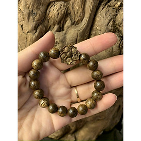 Vòng đeo tay, lắc tay phong thủy charm phụ kiện từ gỗ trầm hương tốc tự nhiên