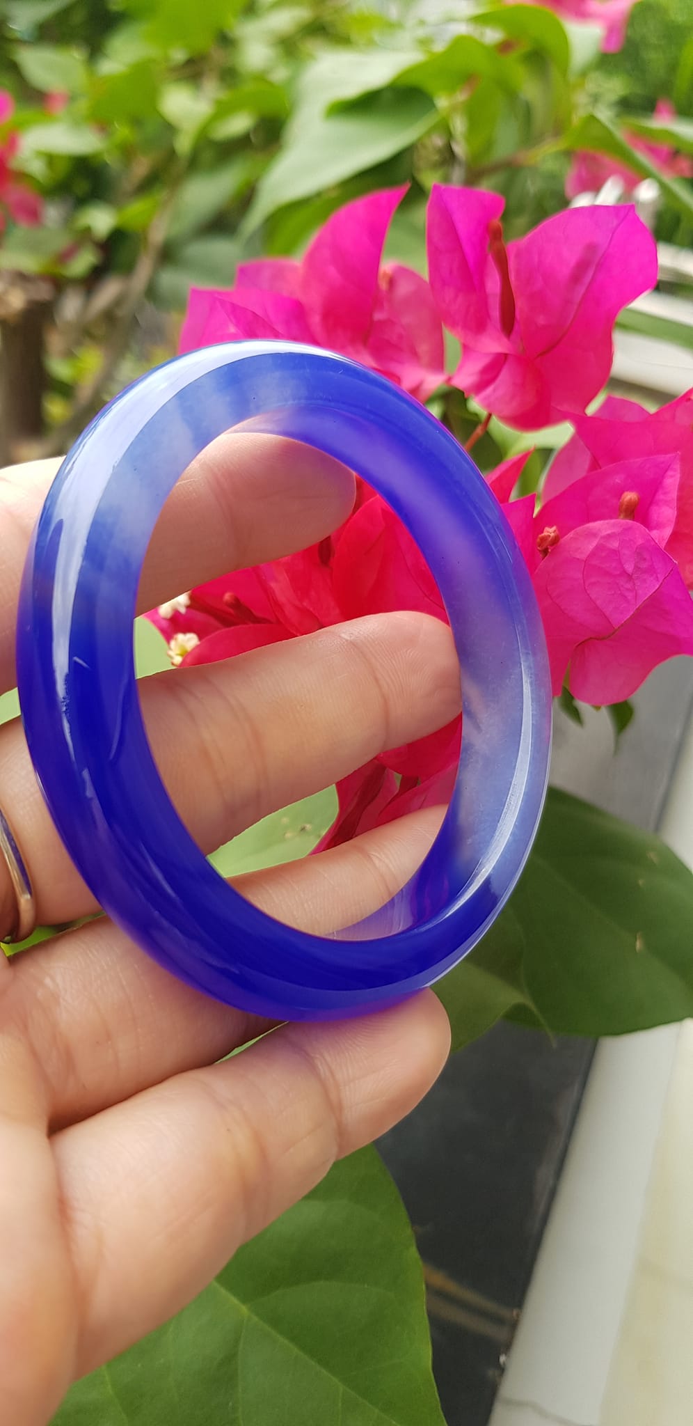 Vòng tay Nữ Bản Hẹ Đá Mã Não Xanh Dương Đậm nhạt 1 bên đều đẹp Vòng tay Ni 52mm x Cao 11mm x dầy 8mm Nữ mệnh Thủy mệnh môch 50kg - 54kg đeo ạ