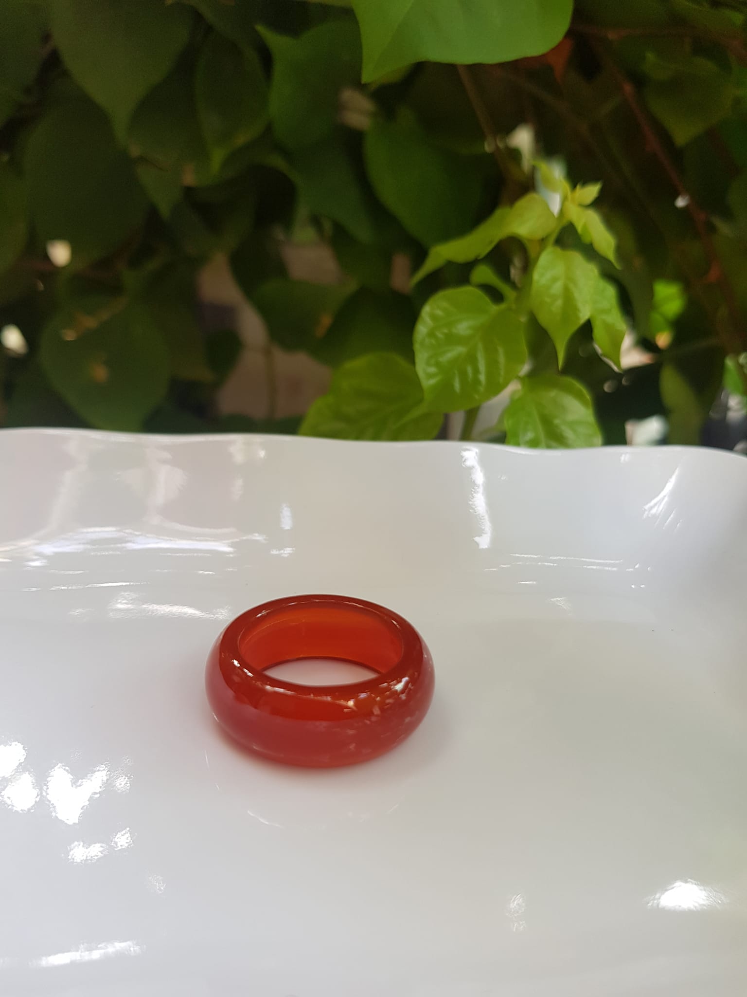Chiếc Nhẫn Nam Đá Mã Não Đỏ Đỏ Cam Trơn Size 19mm x cao 9mm x Dầy 4mm Mệnh Hỏa Thổ ạ Ni nhẫn 19mm các anh đeo ngón cái hay bất kỳ ngón tay nào ni lọt vừa tay là 19mm đỏ đỏ cam cho may mắn cả năm ạ