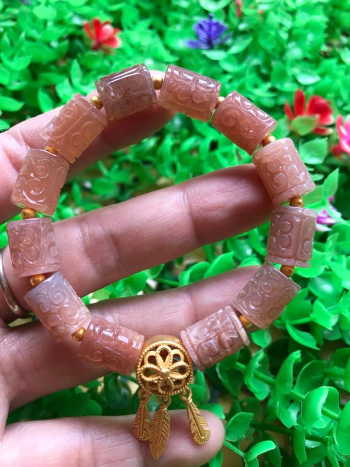 Vòng Tay phong Thủy may mắn tài lộc kiểu Đá Lu Charm mặt trời thiên nhiên vip Size 9mm x dài 12mm hàng cao cấp nữ đeo tay sang lắm luôn ạ 100% đá thiên đeo vào may mắn tốt sức khỏe tim mạch và đẹp ạ