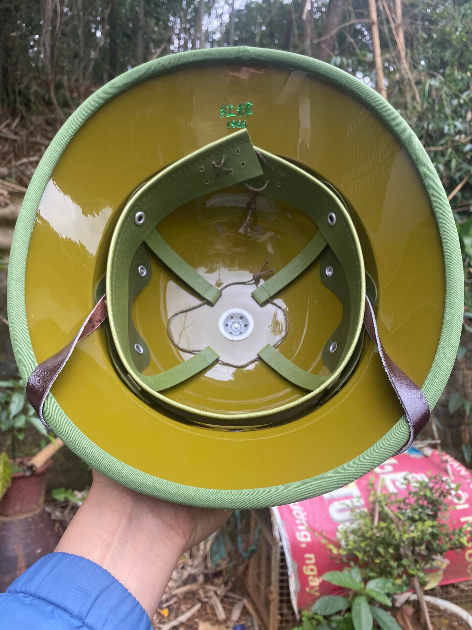 mũ cối tàu cốt phíp lòng vàng đinh trắng phiên bản xưa 1966, vải gabadin tô châu chuẩn tàu màu ổi ương
