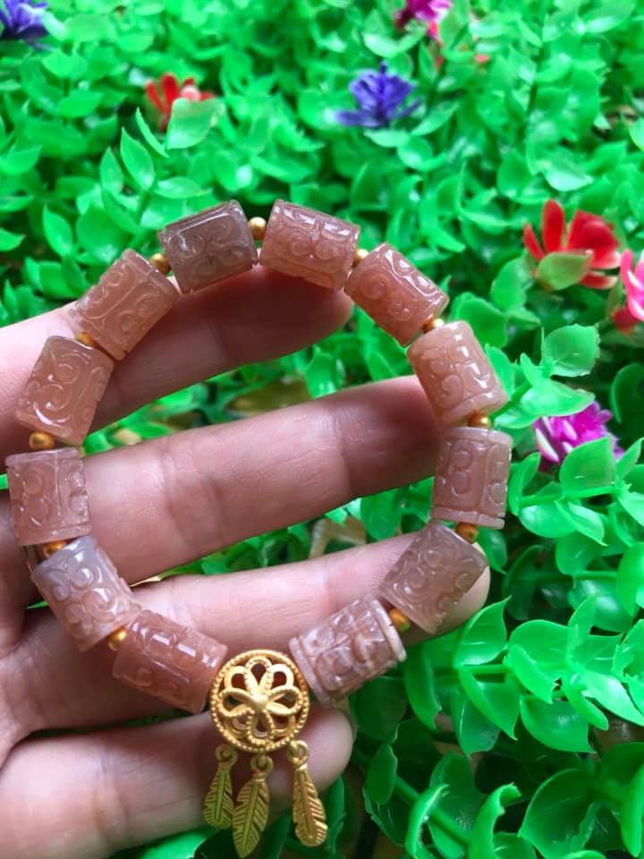 Vòng Tay phong Thủy may mắn tài lộc kiểu Đá Lu Charm mặt trời thiên nhiên vip Size 9mm x dài 12mm hàng cao cấp nữ đeo tay sang lắm luôn ạ 100% đá thiên đeo vào may mắn tốt sức khỏe tim mạch và đẹp ạ