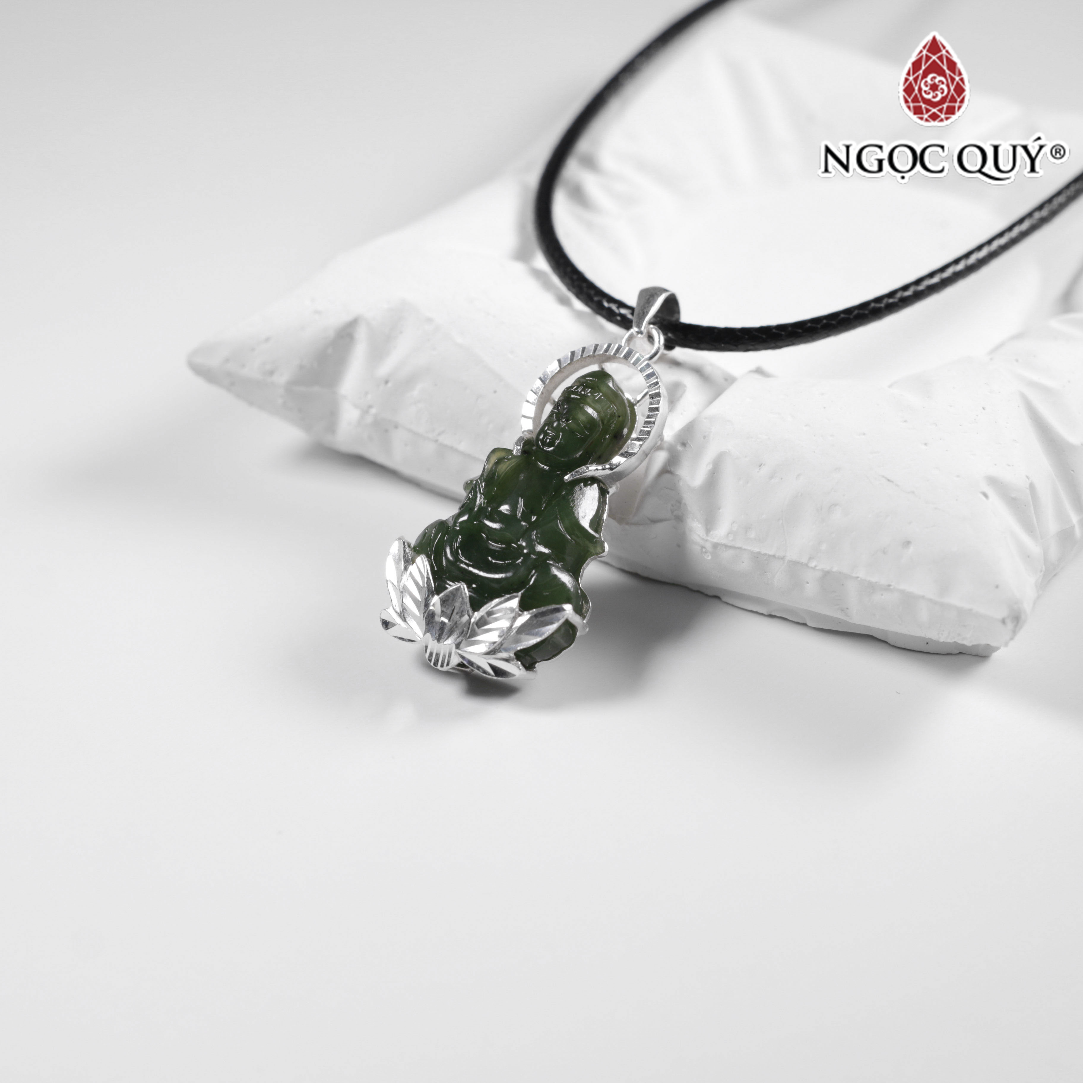 Mặt dây chuyền phật bà Ngọc bích bọc bạc 33x18mm mệnh mộc, mệnh hỏa - Ngọc Quý Gemstones