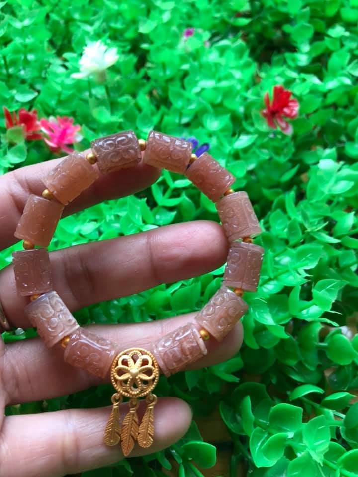 Vòng Tay phong Thủy may mắn tài lộc kiểu Đá Lu Charm mặt trời thiên nhiên vip Size 9mm x dài 12mm hàng cao cấp nữ đeo tay sang lắm luôn ạ 100% đá thiên đeo vào may mắn tốt sức khỏe tim mạch và đẹp ạ