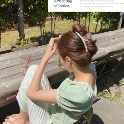 Kẹp Tóc Càng Cua Đính Ngọc Trai Nhân Tạo Phong Cách Hồng Kông Thâp Niên 90s