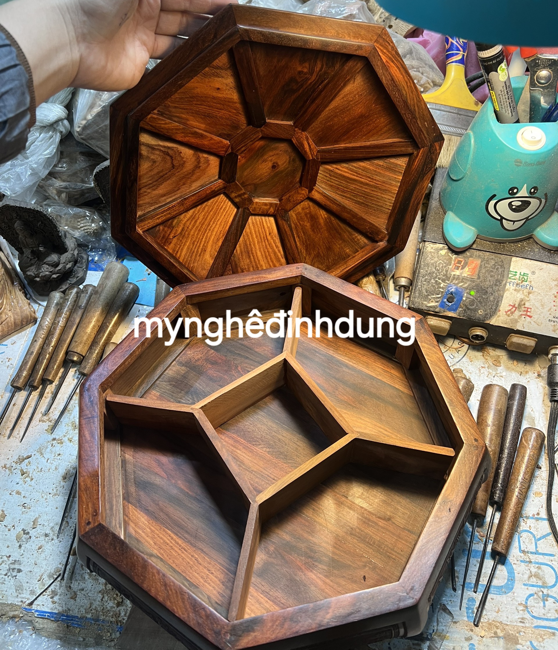 Hộp đựng bánh kẹo đa năng bằng gỗ trắc đỏ đen 30x15cm