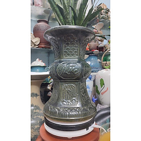 01 chiếc đôn gốm Bát Tràng