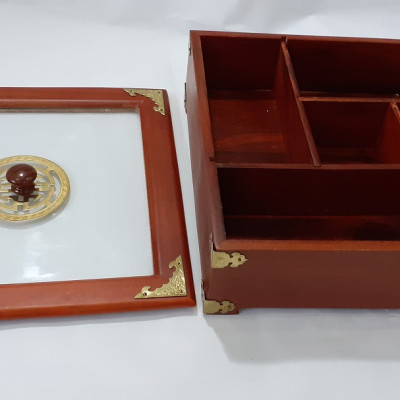 Khay đựng bánh kẹo gỗ Hình vuông- gỗ hương 5 ngăn