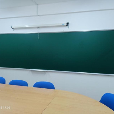 Bảng Từ Viết Phấn Hàn Quốc Bavico PTHQ-13 Xanh 1.2x3.2m