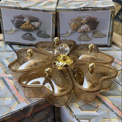 Khay đựng mứt xoay 5 ngăn hình trái tim- khay đựng bánh kẹo xoay tròn