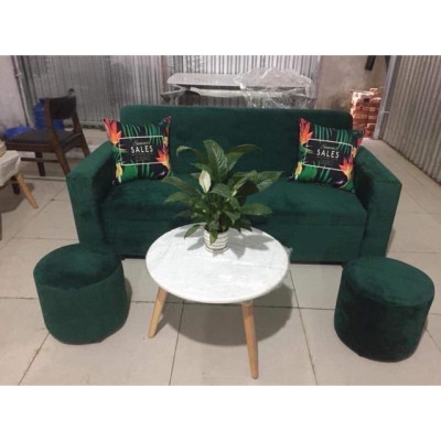 Ghế sofa kèm hai đôn hai gối