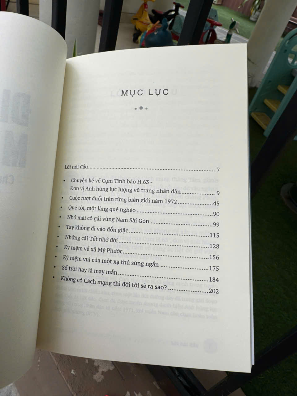 NHỮNG ĐIỆP VIÊN MAY MẮN: Chuyện Về Cụm Tình Báo H63 Và Những Câu Chuyện Khác - Nguyễn Văn Tàu - NXB Trẻ