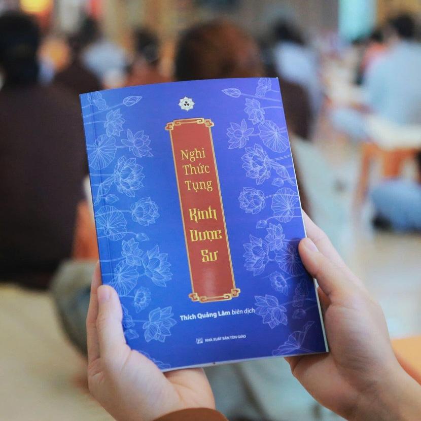 Sách - Nghi Thức Tụng Kinh Dược Sư - Thích Quảng Lâm biên dịch - Vĩnh Nghiêm Books