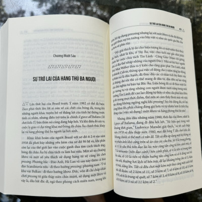 (Ấn bản 2023 cập nhật trọn vẹn kỷ niệm 15 năm ra mắt) ĐẢO NGƯỢC KIM TỰ THÁP – LỊCH SỬ CHIẾN THUẬT BÓNG ĐÁ - Jonathan Wilson – dịch giả Việt Cường, Dũng Lê và Nguyễn Tuấn Bình