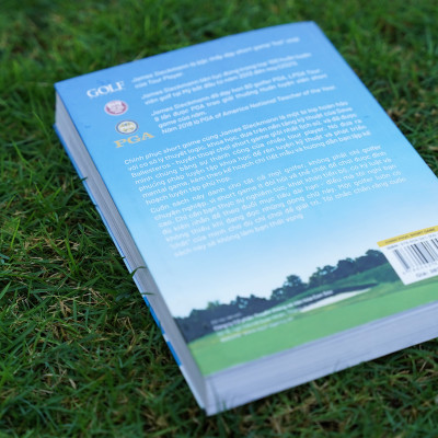 H2-Sách dạy golf tiếng việt - "Chinh phục short game cùng James Sieckmann - Giúp bạn làm chủ các cú đánh từ 120 yard trở lại"