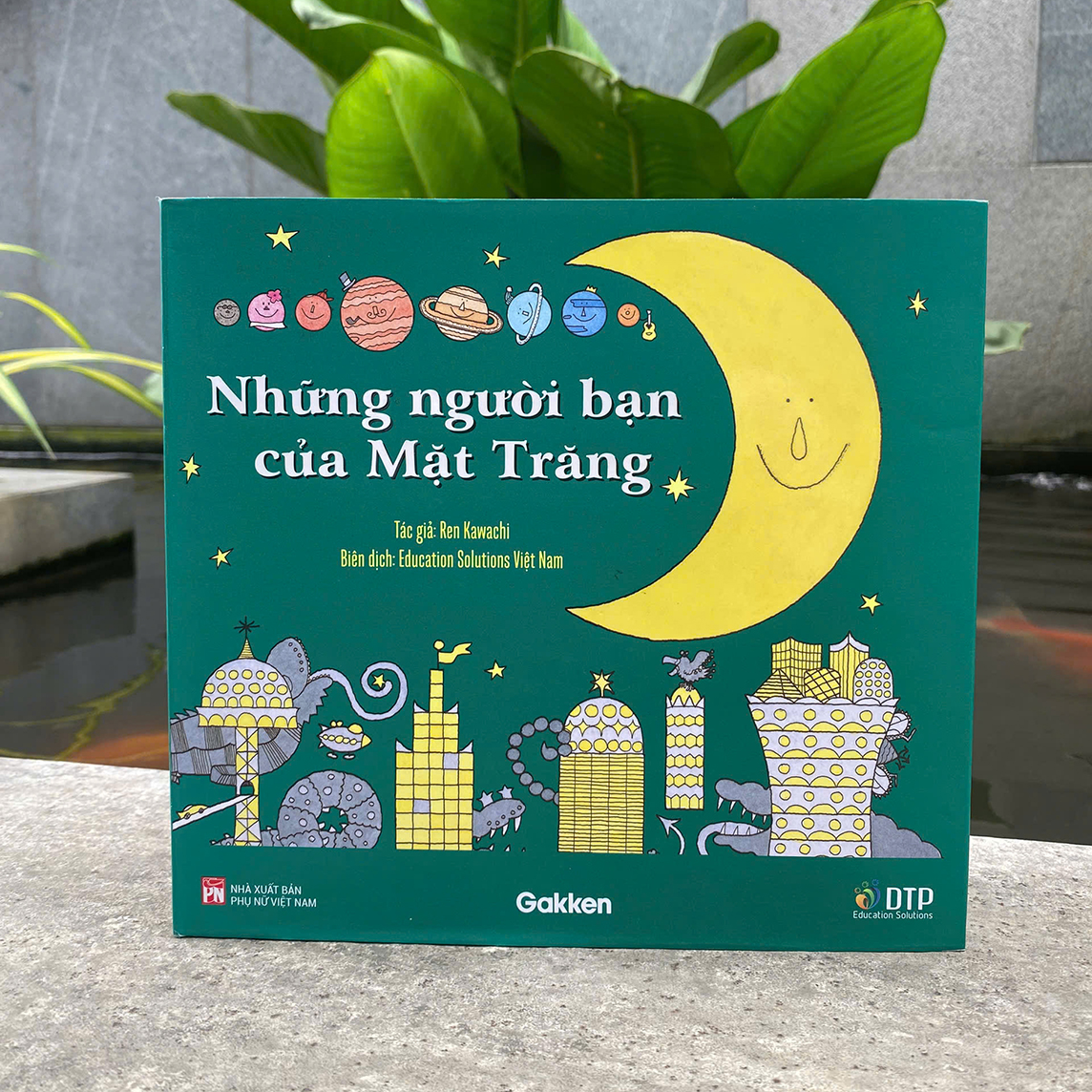 Những người bạn của Mặt Trăng