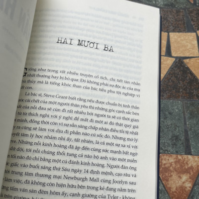 THỊ TRẤN BỊ NGUYỀN RỦA – HEX – Thomas Olde Heuvelt – Lê Hồng Vân dịch – Nhã Nam – NXB Phụ nữ (Bìa mềm)