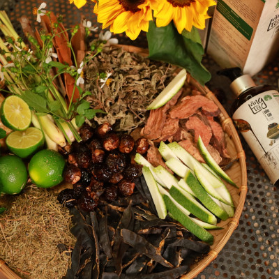 Dầu gội thảo dược Làng Tôi - Thương hiệu Việt - Bản sắc Việt