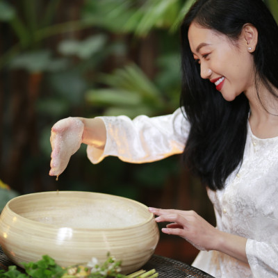 Dầu gội thảo dược Làng Tôi - Thương hiệu Việt - Bản sắc Việt