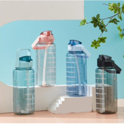 Bình Nước 2L 2000ML Cao Cấp Bình Đựng Nước Có Ống Hút (Giao Màu Ngẫu Nhiên)