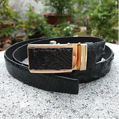 Thắt lưng da cá sấu có gù rất đẹp. DA CÁ SẤU THẬT 100%. Kích thước chuẩn 3.5x120cm phù hợp với cả quần tây và quần jean