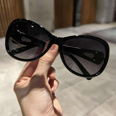 Kính râm nữ đi đường chống nắng cao cấp