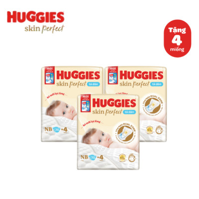 Combo 3 gói Tã/bỉm dán sơ sinh Huggies Skin Perfect NB 70+4 miếng với 2 vùng thấm giảm kích ứng da