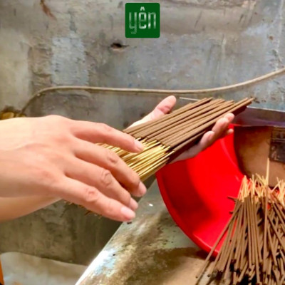 Nhang Hương Bài Sạch 0.5kg Giá Sỉ Loại 23-30-40cm 400-350-250 Thanh Yên 100 % Tự Nhiên Thờ Cúng Thư Giãn
