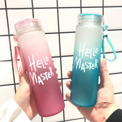 Bình Nước Hello Master In Nhám Mờ Chai Thuỷ Tinh Hello Master Chai Nước Dễ Thương Có Dây Đeo Dung Tích 400ml - Giao Màu Ngẫu Nhiên